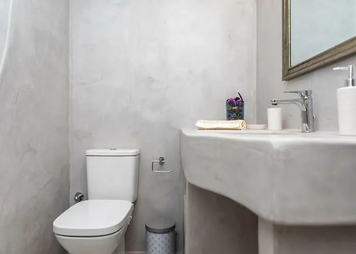 Seasons Apartment Naxos City